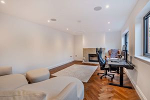 Photo 10- click for photo gallery